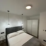 Apartment Lux *